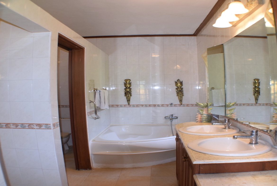 Bali Luxury Villa 5 A Only
